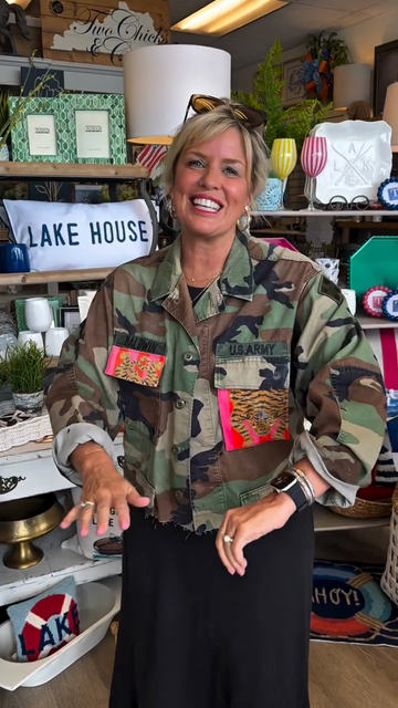 Camouflage - Print Embellished Jacket