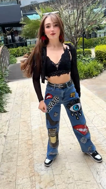 Graphic - Embellished Jeans